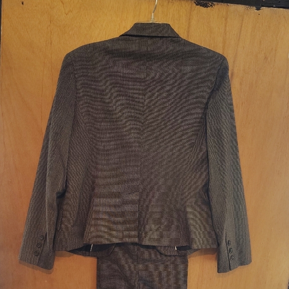 Evan Picone Black and White Garment - Picture 5 of 5